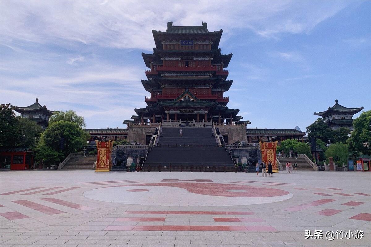 中国四大名楼图片与简介(中国四大名镇图片)插图