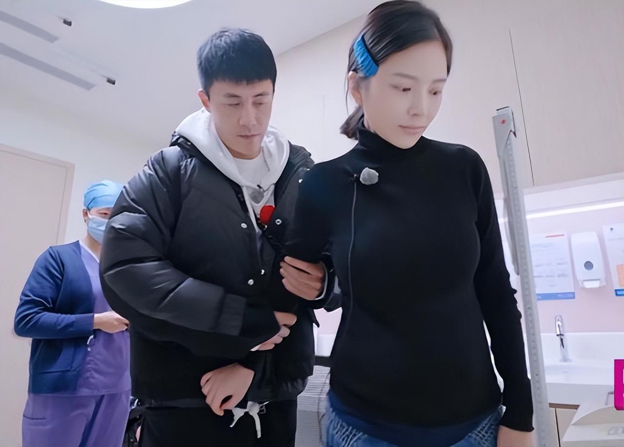 王灿第一任丈夫是谁(王灿前任是谁)插图4