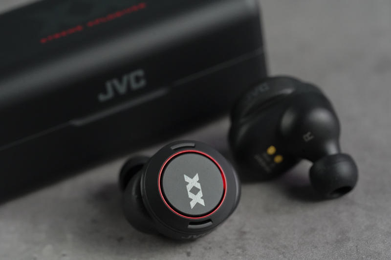 jvc耳机为什么没人推荐(蓝牙耳机一个声音大一个小怎么弄)插图9