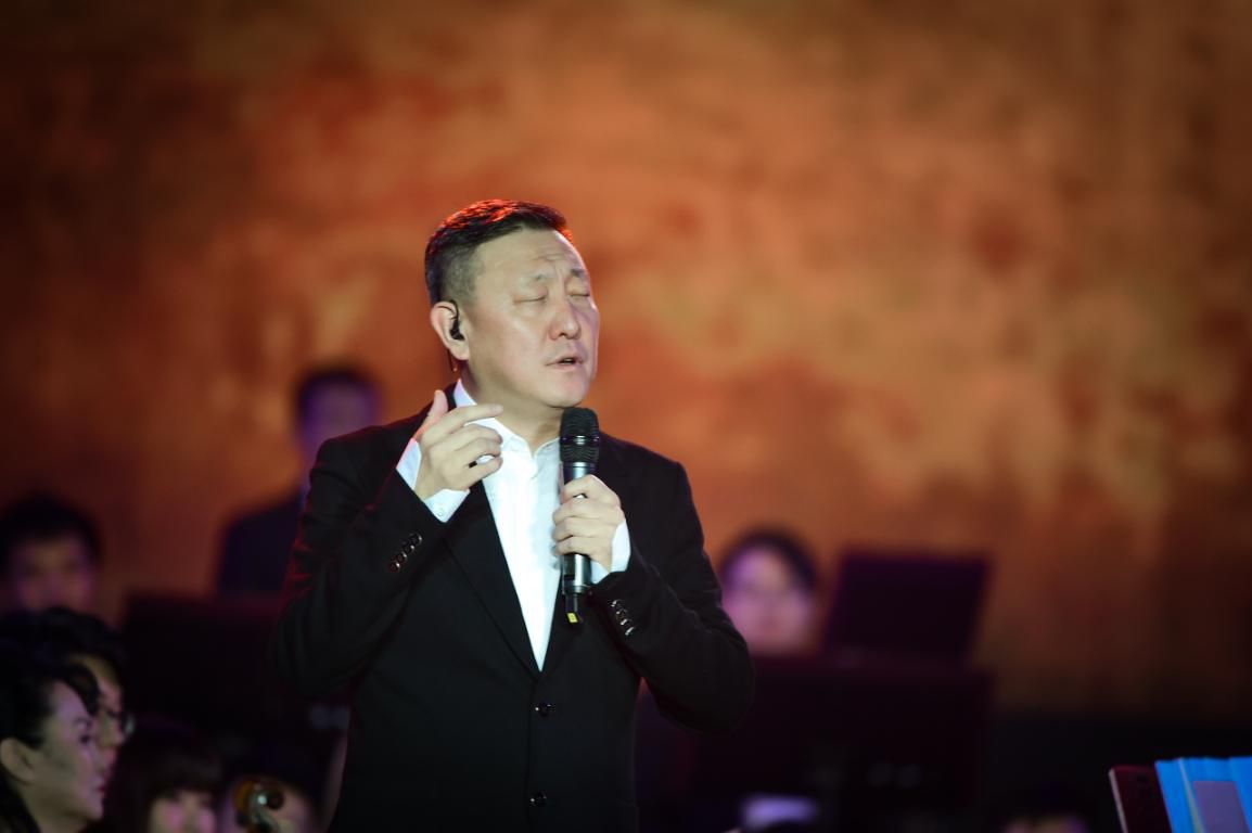梁晓声简介和主要作品(梁晓声简介)