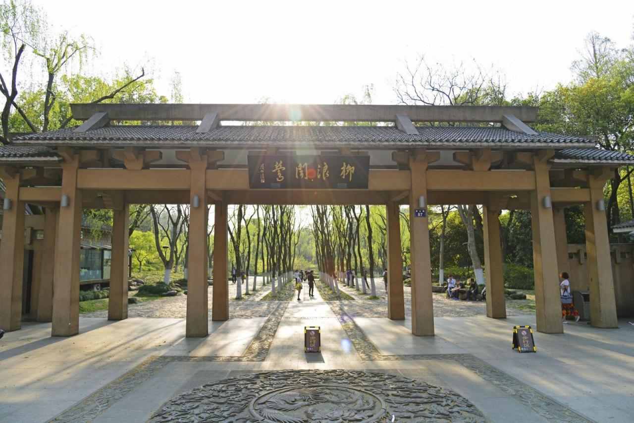 西湖十景介绍简短 (西湖美景介绍100字左右)插图15