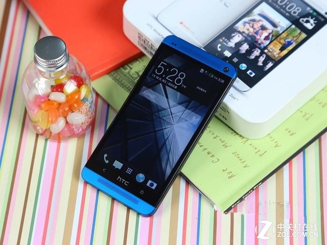 htc很小巧的一款手机(oppo 手机大全)