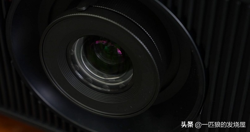 目前口碑最好的投影仪(2023投影仪性价比推荐)插图5