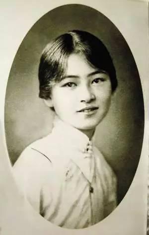 中国近代十大才女排行榜(中国前100名作家)插图1