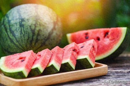 十大乱吃水果排行榜(十大最有毒的水果排名)插图1 十大乱吃水果排行榜(十大最有毒的水果排名)插图1