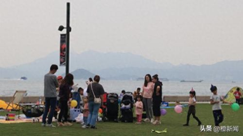 世界十大女性生育率排行榜(生育率排行榜全球前十)