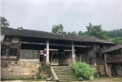 忠县十大豪宅排行榜第一(上海最贵十大豪宅)插图5