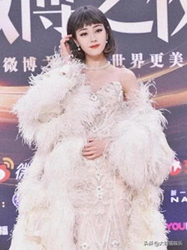 十大新疆女明星排行榜图(新疆四大女明星排名)插图13