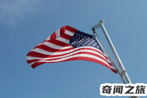 美国国旗上50颗星都代表什么(美国天空中的星星有哪些)插图1
