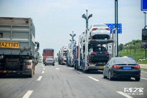 十大国产黑货车排行榜图片(国产货车什么品牌最好)插图3