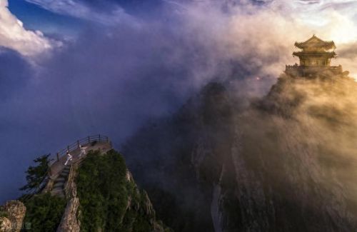 年游客最多十大名山排行榜(十大名岳是哪十座山)