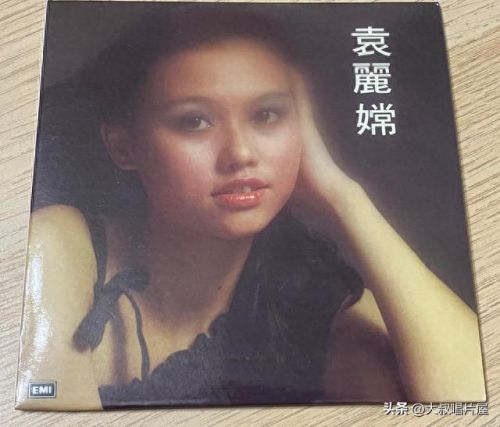十大优秀中文老歌曲排行榜(经典怀旧歌曲排行)插图23