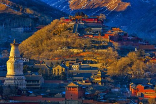年游客最多十大名山排行榜(十大名岳是哪十座山)插图4