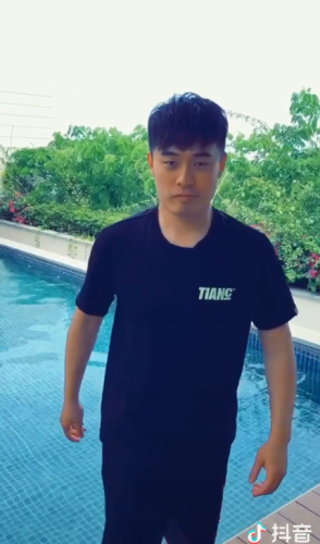 抖音十大短视频作品排行榜(抖音10个最火的短视频)插图1 抖音十大短视频作品排行榜(抖音10个最火的短视频)插图1