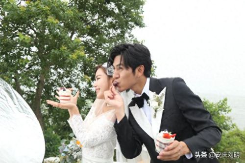 安庆十大婚纱摄影店排行榜(安庆拍婚纱照价格一般多少)插图4