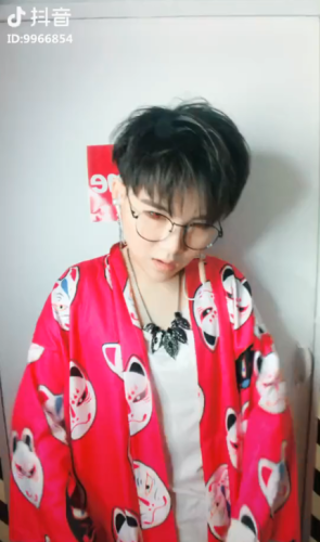 抖音十大短视频作品排行榜(抖音10个最火的短视频)插图6 抖音十大短视频作品排行榜(抖音10个最火的短视频)插图6