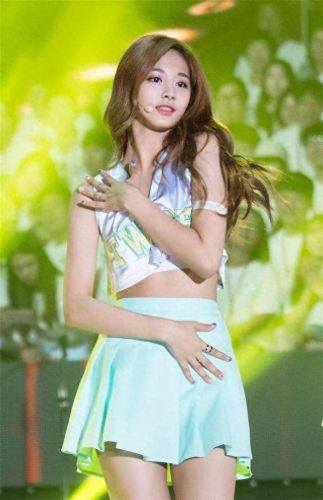 世界十大美女排行榜图(世界上最漂亮的美女长什么样)插图26