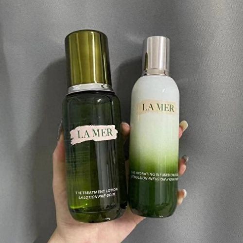 十大干皮保湿乳排行榜(干皮水乳大牌推荐排行榜前十名)插图