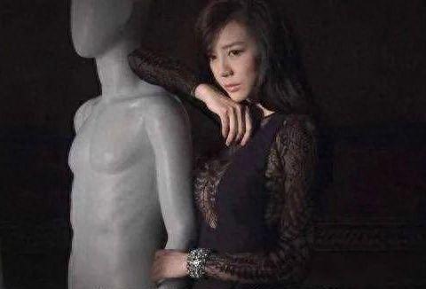 十大网红女神的排行榜(网红女神莫雪照片)插图13