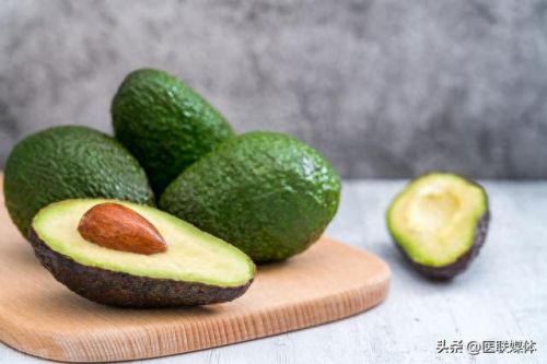 十大乱吃水果排行榜(十大最有毒的水果排名)