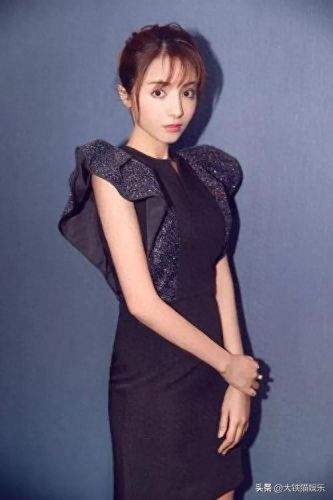 十大新疆女明星排行榜图(新疆四大女明星排名)插图28