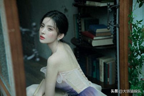 十大新疆女明星排行榜图(新疆四大女明星排名)插图9