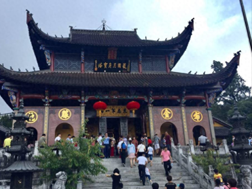 年游客最多十大名山排行榜(十大名岳是哪十座山)插图16