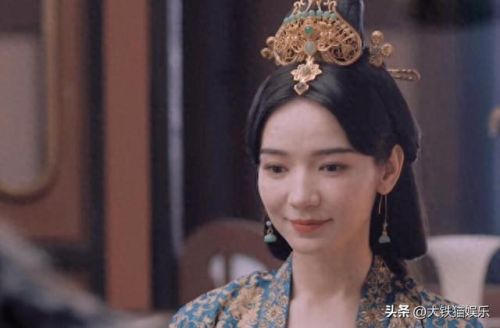 十大新疆女明星排行榜图(新疆四大女明星排名)插图21