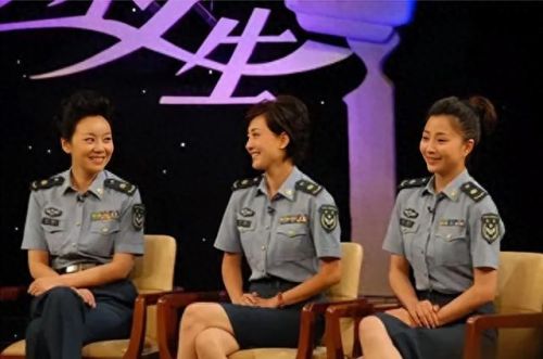 空政十大美女排行榜(空政李逢春)插图