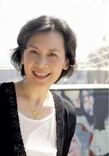 空政十大美女排行榜(空政李逢春)插图5