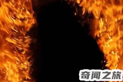 杰字下面的四点是水还是火(三火一木念啥)插图1