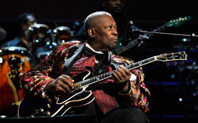 十大欧美吉他演奏者排行榜(西班牙吉他十大名曲)插图10