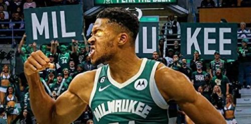 nba十大身体素质排行榜(nba十大催泪感动瞬间)插图7 nba十大身体素质排行榜(nba十大催泪感动瞬间)插图7