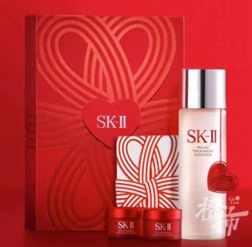 化妆品礼盒十大品牌排行榜(520情人节品牌化妆品礼盒推荐)插图3 化妆品礼盒十大品牌排行榜(520情人节品牌化妆品礼盒推荐)插图3