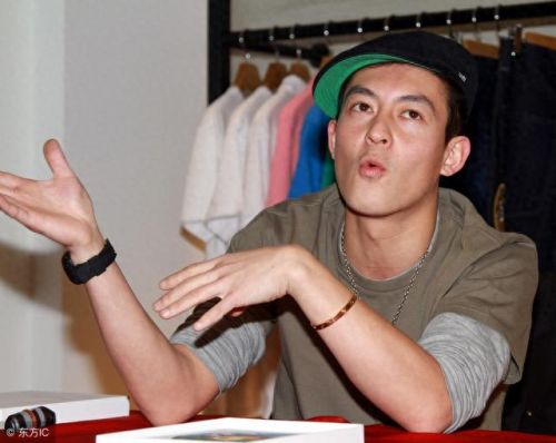 陈冠希十大经典电影排行榜(陈冠希电影哪部最好)插图4 陈冠希十大经典电影排行榜(陈冠希电影哪部最好)插图4