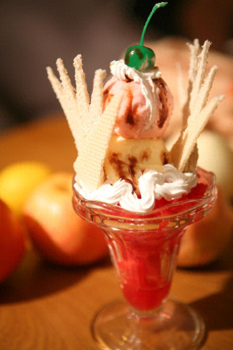 蜡笔小新之十大美食排行榜(蜡笔小新和小伙伴一起吃美食)插图5