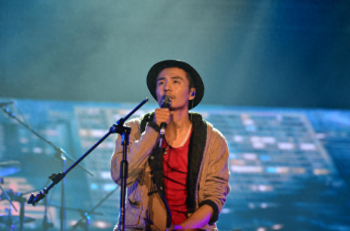 前十大伤感歌曲排行榜(南宫嘉骏十大伤感歌曲)