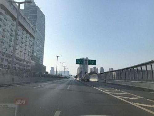 郑州偏僻公路排名前十(郑州巩登公路路线)