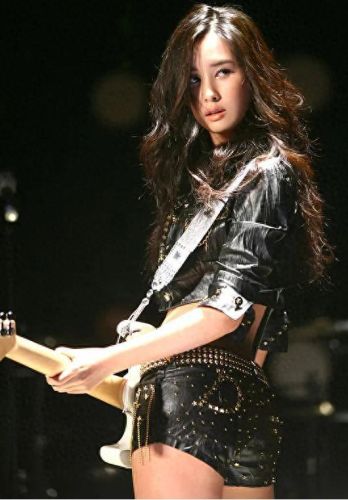 十大著名作词家排行榜(中国著名作词名单)插图