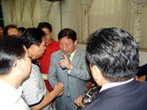 建筑界十大富豪排行榜最新(古冶区十大富豪)插图