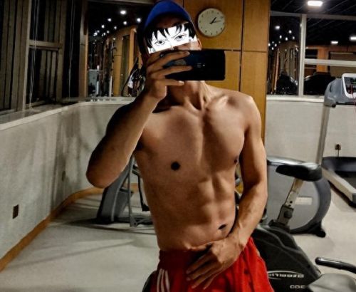 中国十大最帅男主播排行榜(斗鱼被永久封杀的十大主播)插图27