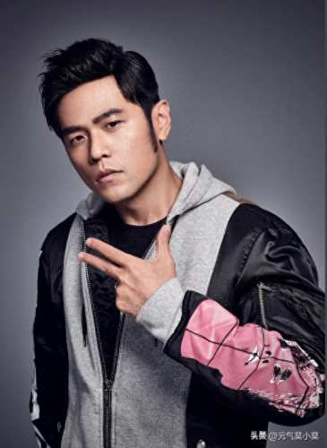 台湾十大男歌唱家排行榜(十大青年男歌唱家)