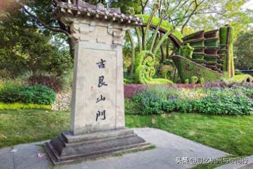 杭州最美雕像排名前十(杭州青芝坞的朱淑贞雕像)插图3 杭州最美雕像排名前十(杭州青芝坞的朱淑贞雕像)插图3