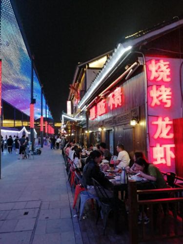 武林小吃美食排名前十(杭州武林大厦附近美食)插图6 武林小吃美食排名前十(杭州武林大厦附近美食)插图6