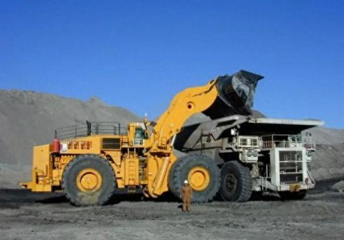 全球十大重型工程车排行榜(世界上最强大的工程车)插图2