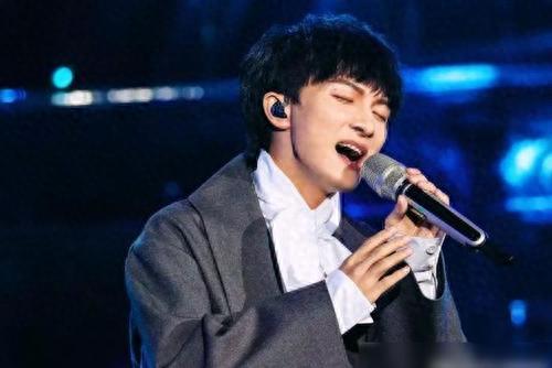 十大超级人类的歌曲排行榜(互动性强的十大歌曲)插图1