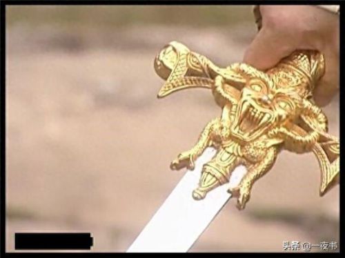 武侠剧十大宝剑排行榜(十大顶级宝剑图片)插图1