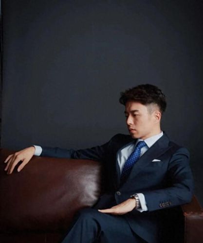 中国十大最帅男主播排行榜(斗鱼被永久封杀的十大主播)插图11