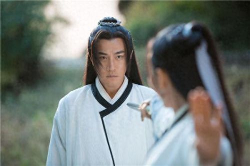 十大悲剧武侠小说排行榜(95年武侠小说排行榜)