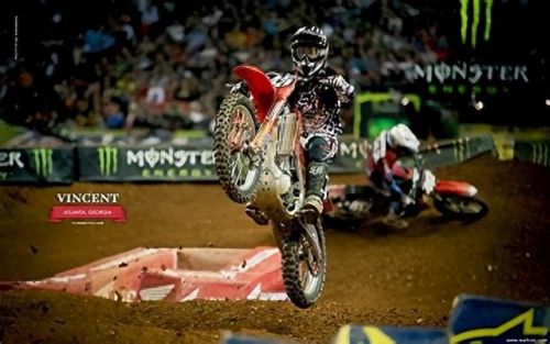 汽车赛事十大排行榜图片(十大汽车公司排名)